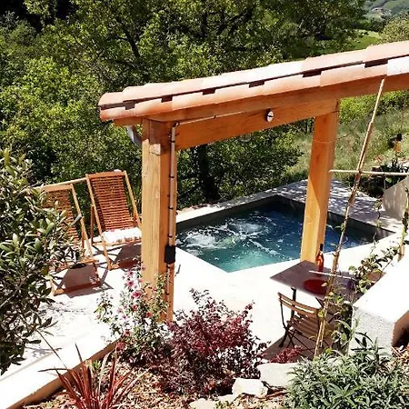 Holiday home La Voute: Insolite Et Atypique Dans Le Sud Aveyron